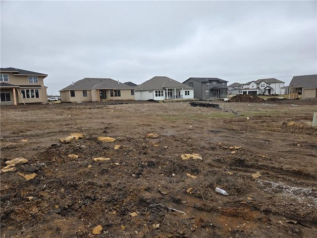 17434 W 169th Place, Olathe, KS 66062