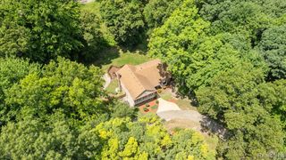 8115 Kiowa Trail, Pinckney, MI 48169