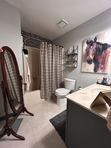 309 Kingswood Ct, Clarksville, TN 37043