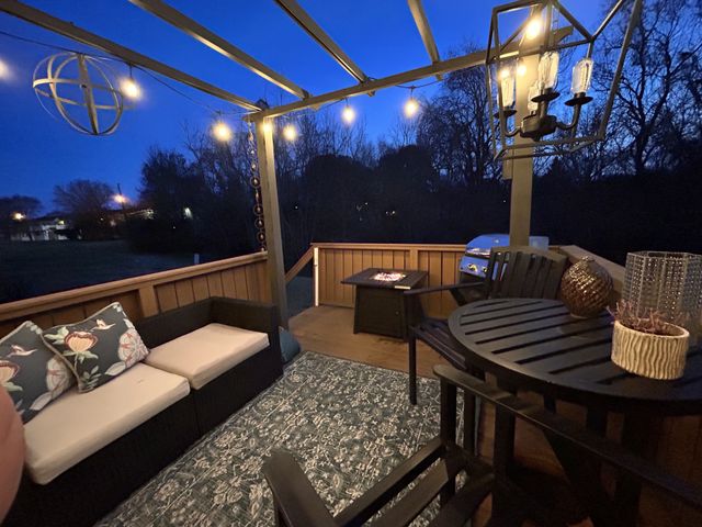 309 Kingswood Ct, Clarksville, TN 37043