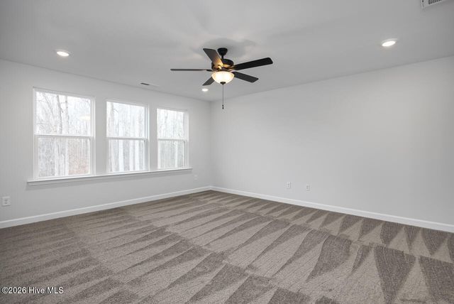 323 Queensferry Lane, Aberdeen, NC 28315
