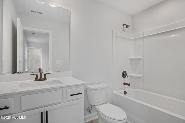 323 Queensferry Lane, Aberdeen, NC 28315