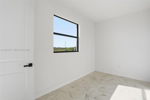 9027 bamboo cir, La Belle, FL 33935