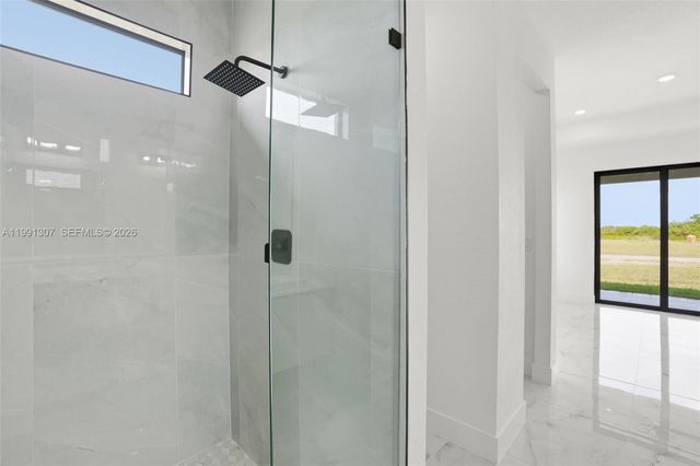 9027 bamboo cir, La Belle, FL 33935