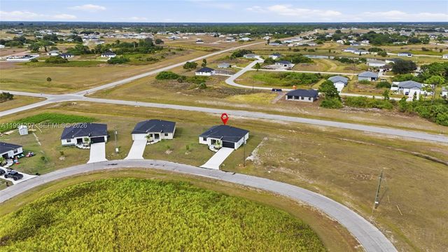 9027 bamboo cir, La Belle, FL 33935