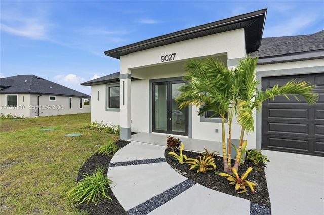 9027 bamboo cir, La Belle, FL 33935