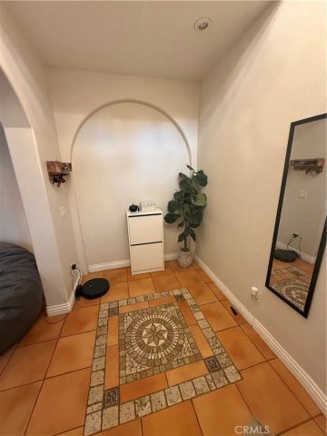 735 Rembrandt Circle, Corona, CA 92882