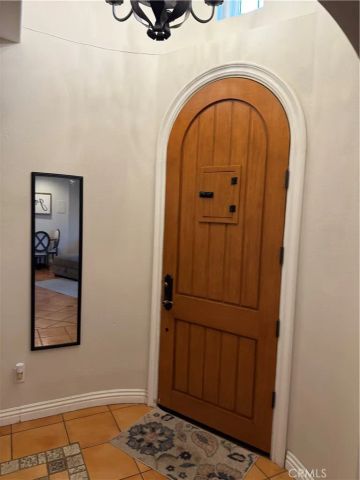 735 Rembrandt Circle, Corona, CA 92882