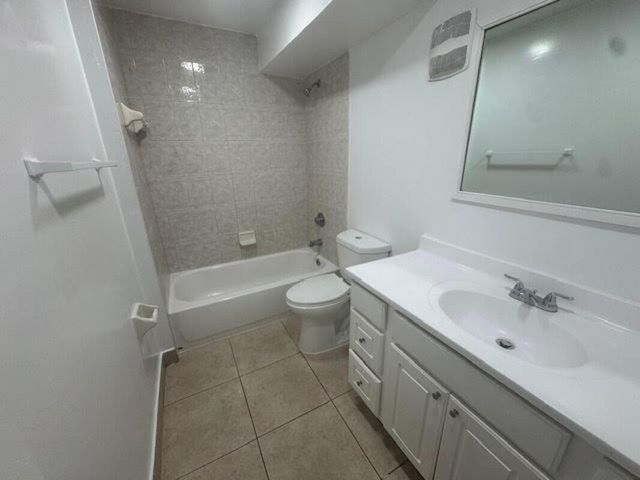 5525 SW 41st Street 122, Pembroke Park, FL 33023