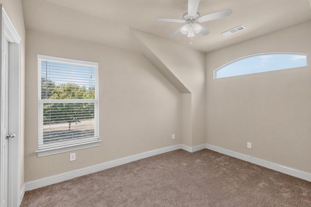 12701 Homestretch Drive, Fort Worth, TX 76244