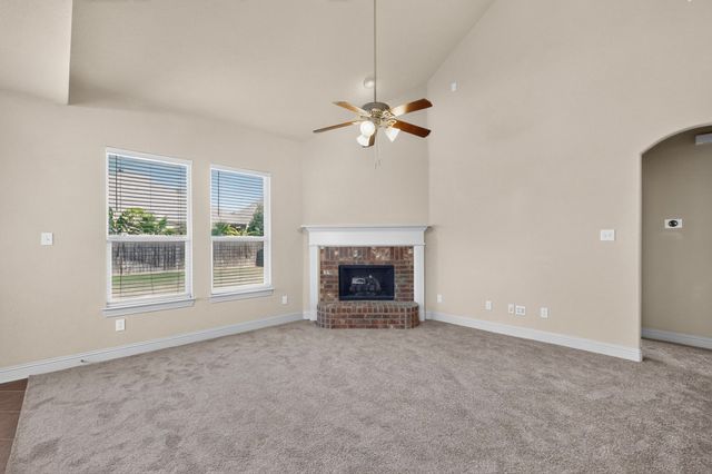 12701 Homestretch Drive, Fort Worth, TX 76244