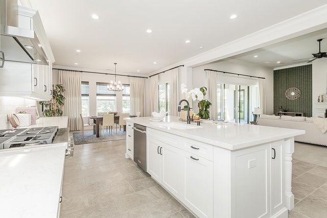 11609 N Sandy Par Drive, Fresno, CA 93730