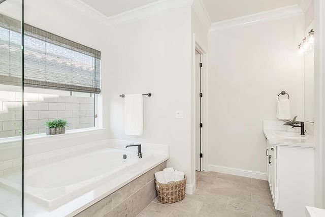 11609 N Sandy Par Drive, Fresno, CA 93730