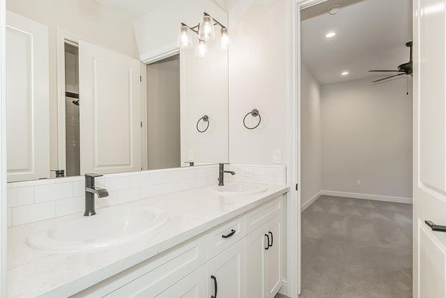 11609 N Sandy Par Drive, Fresno, CA 93730