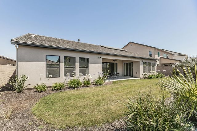 11609 N Sandy Par Drive, Fresno, CA 93730