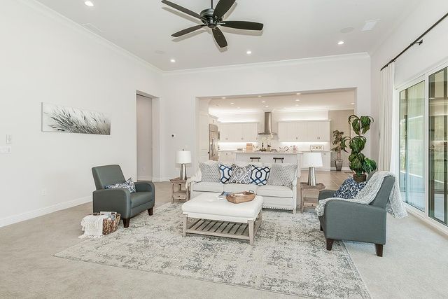 11609 N Sandy Par Drive, Fresno, CA 93730