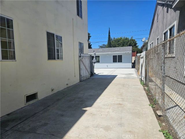 1307 S Woods A, Los Angeles, CA 90022