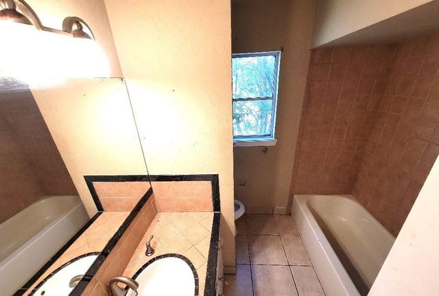 705 Inwood Drive, Baytown, TX 77521