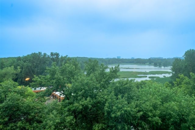 6615 Lake Shore Drive S 917, Richfield, MN 55423