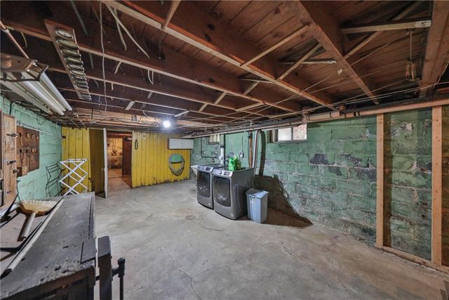 2107 West Washington Street, Allentown City, PA 18104