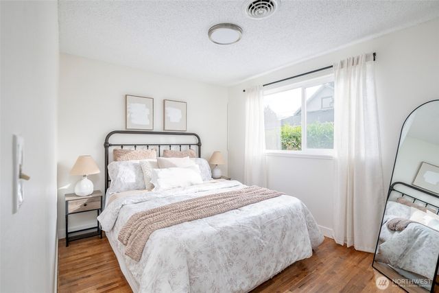 6230 S Mason Avenue, Tacoma, WA 98409