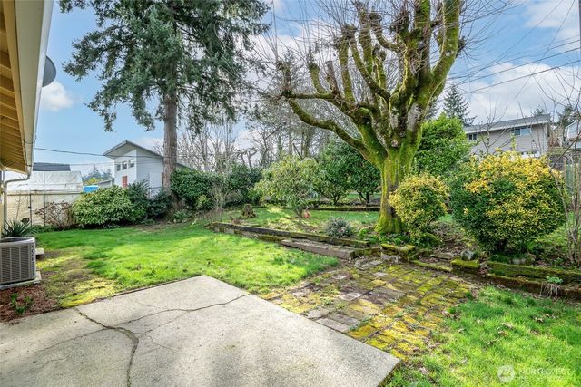 6230 S Mason Avenue, Tacoma, WA 98409