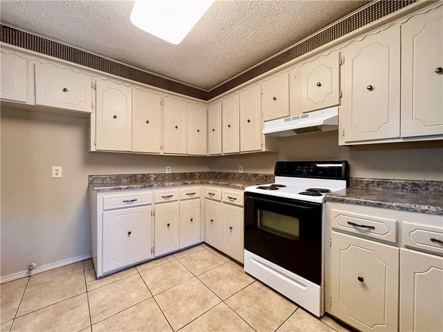 107 Sunset Drive, Russellville, AR 72802