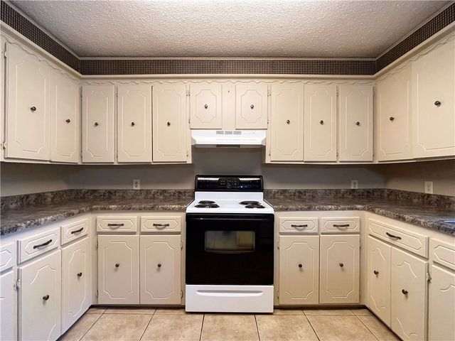 107 Sunset Drive, Russellville, AR 72802