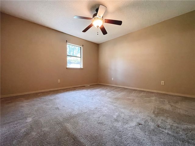 107 Sunset Drive, Russellville, AR 72802