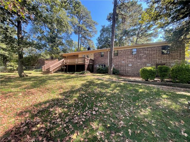107 Sunset Drive, Russellville, AR 72802