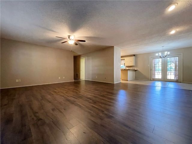 107 Sunset Drive, Russellville, AR 72802