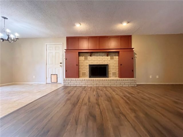 107 Sunset Drive, Russellville, AR 72802