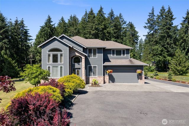 24714 64th Avenue E, Graham, WA 98338