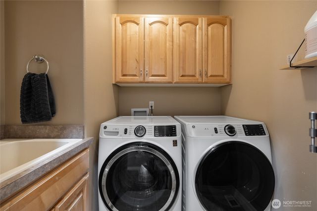 24714 64th Avenue E, Graham, WA 98338
