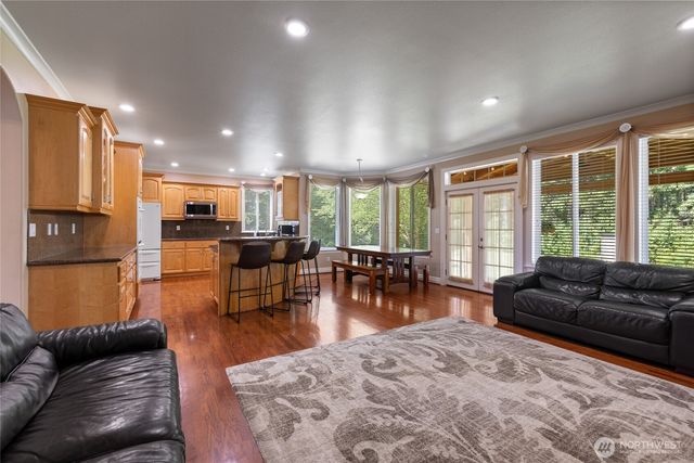 24714 64th Avenue E, Graham, WA 98338