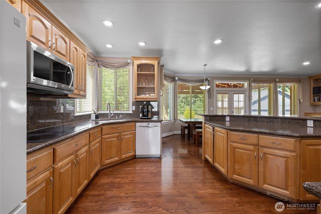 24714 64th Avenue E, Graham, WA 98338