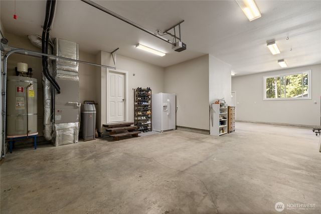 24714 64th Avenue E, Graham, WA 98338
