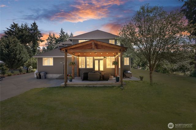 24714 64th Avenue E, Graham, WA 98338