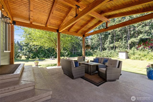 24714 64th Avenue E, Graham, WA 98338