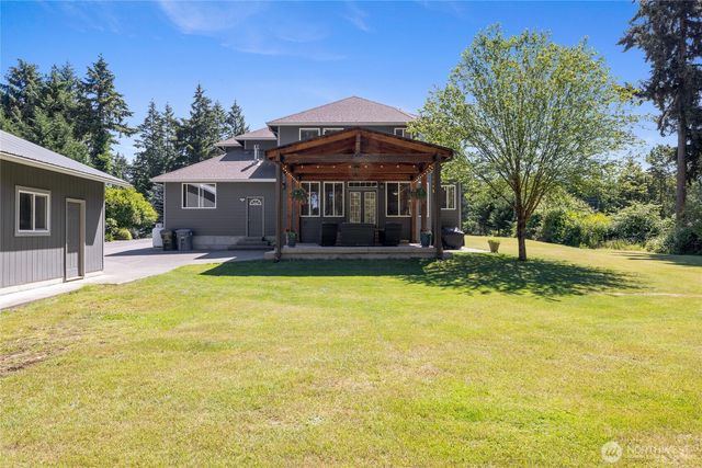 24714 64th Avenue E, Graham, WA 98338