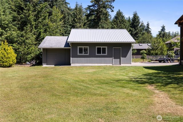 24714 64th Avenue E, Graham, WA 98338