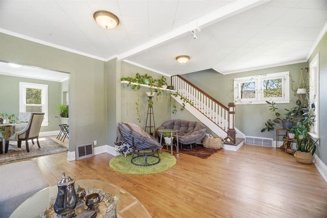 123 E HARRISON STREET, Appleton, WI 54915