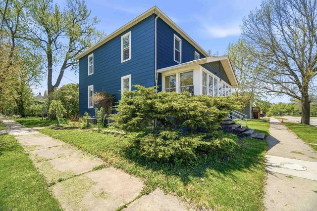 123 E HARRISON STREET, Appleton, WI 54915