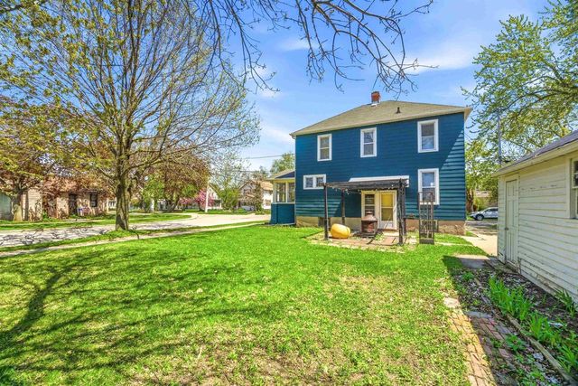 123 E HARRISON STREET, Appleton, WI 54915