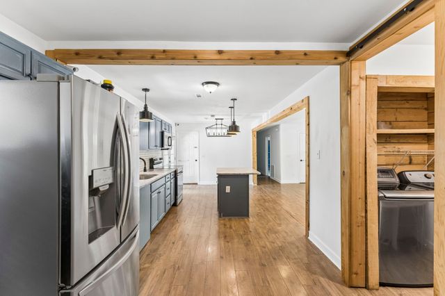 300 Todd Ln, Smyrna, TN 37167