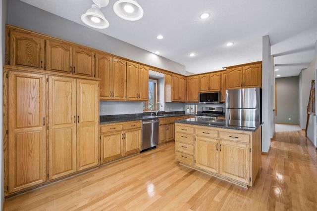 13584 Aspen Drive, Rogers, MN 55374