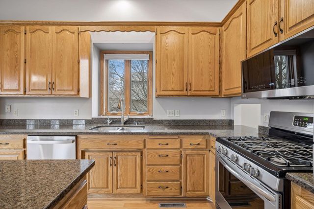 13584 Aspen Drive, Rogers, MN 55374