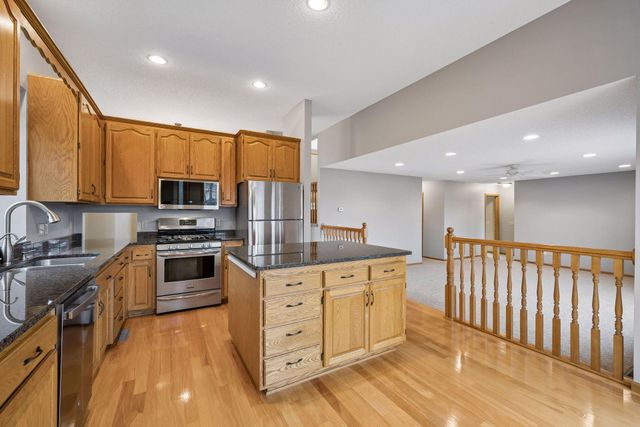 13584 Aspen Drive, Rogers, MN 55374