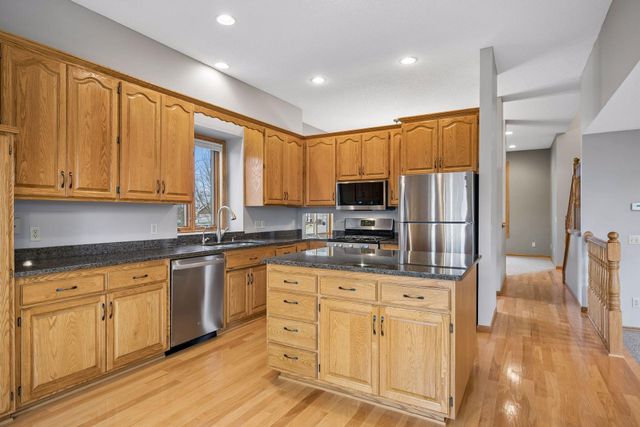 13584 Aspen Drive, Rogers, MN 55374