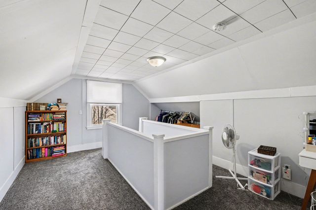 379 E Muskegon Street, Cedar Springs, MI 49319